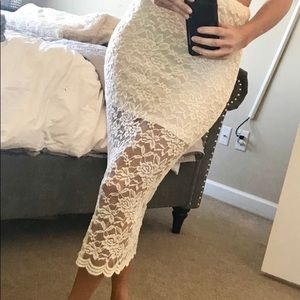 White lace bodycon skirt